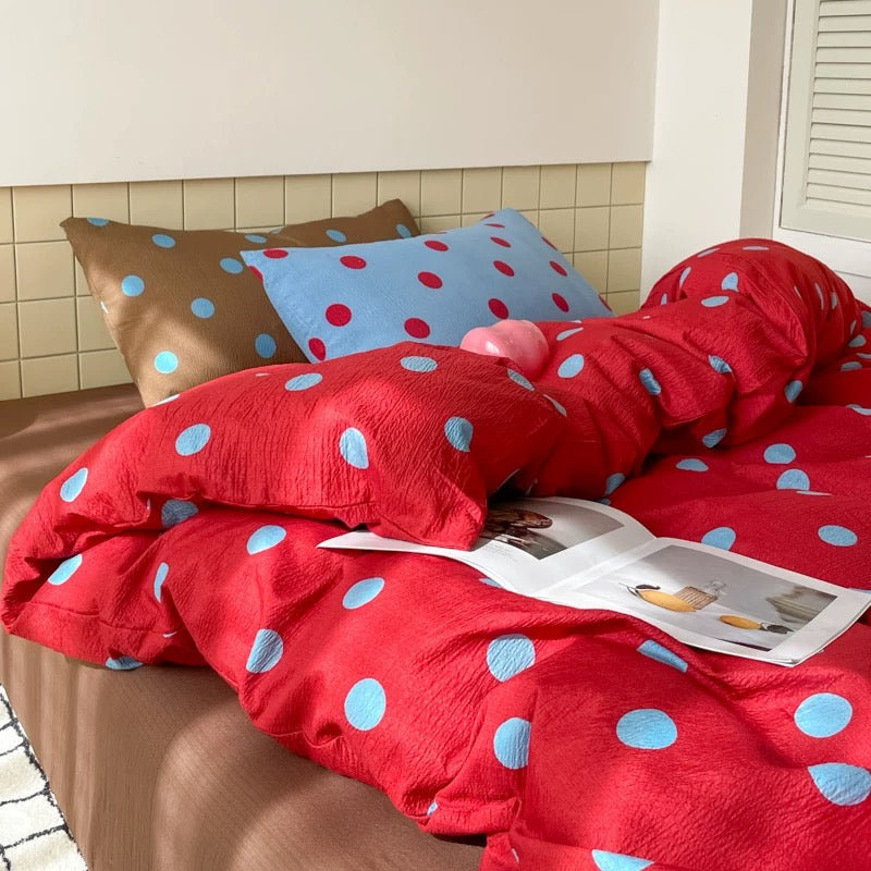 Colorful polka dot duvet cover set for teen girl bedroom cozy playful vibe aesthetic decor
