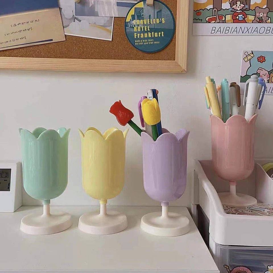 Tulip pen holder with cute cartoon design for desk organization
