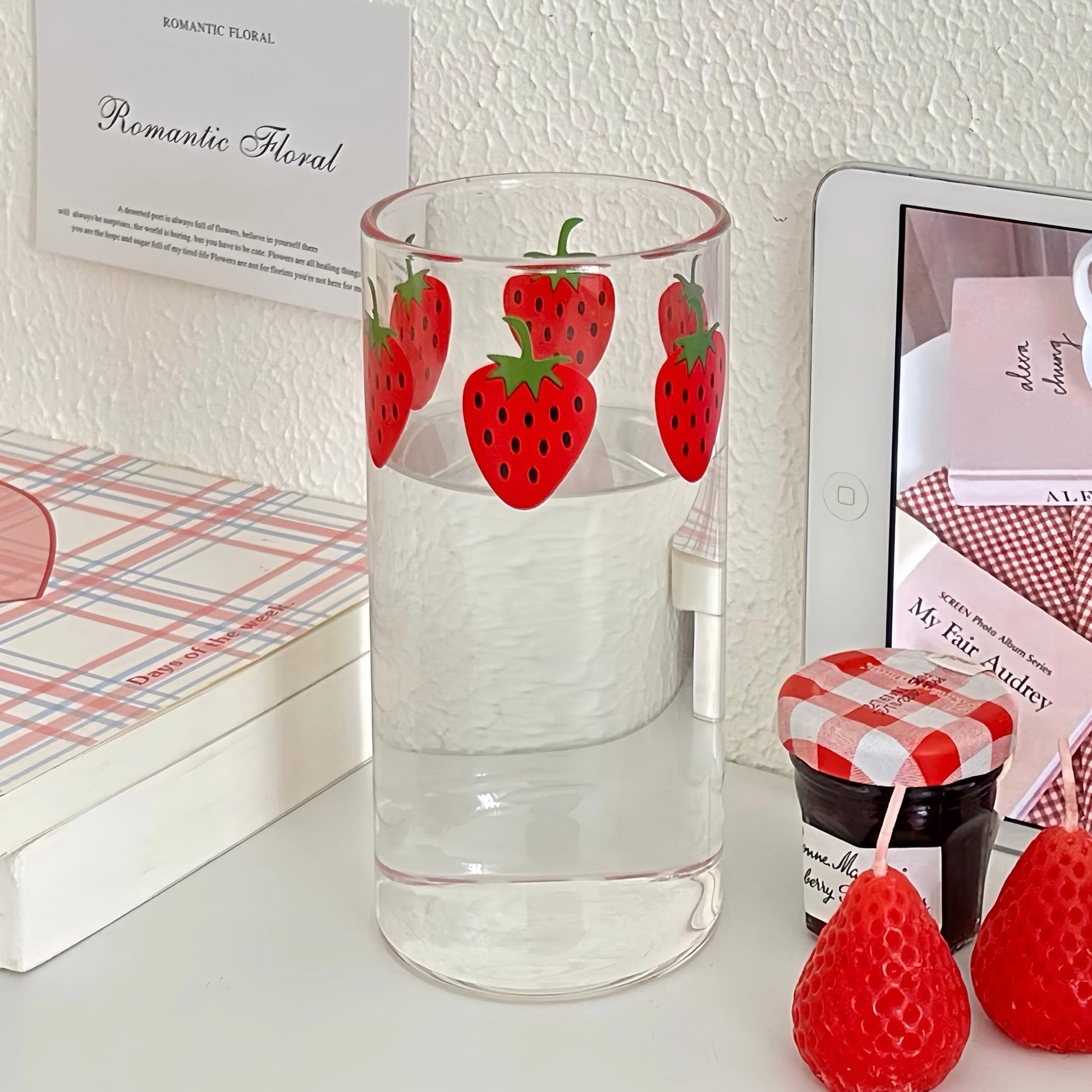 Kawaii water cup with heat-resistant glass design
