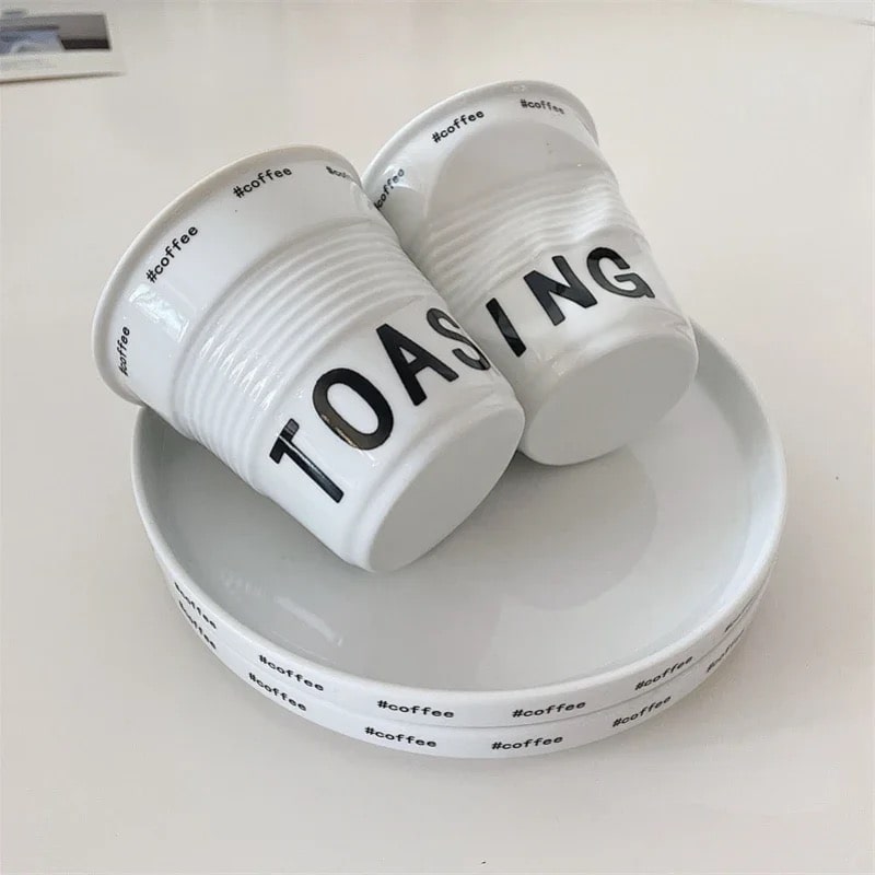 Korean-style coffee mug with English letters