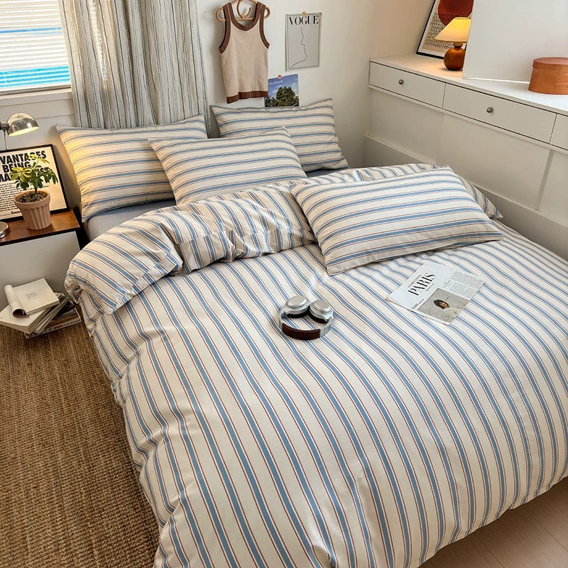 Minimalist blue and beige bedding set for dorm rooms
