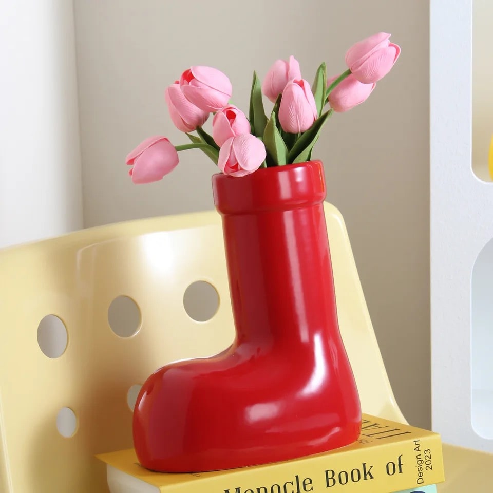 Red Boots Pot for Makeup Brush Storage