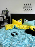 Big Eyes bedding set for aesthetic pink and green bedroom