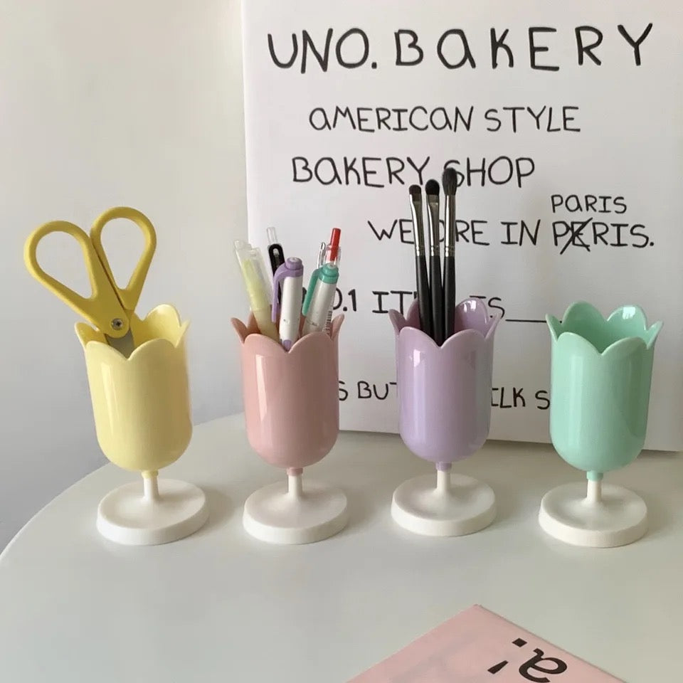 Tulip pen holder with cute cartoon design for desk organization