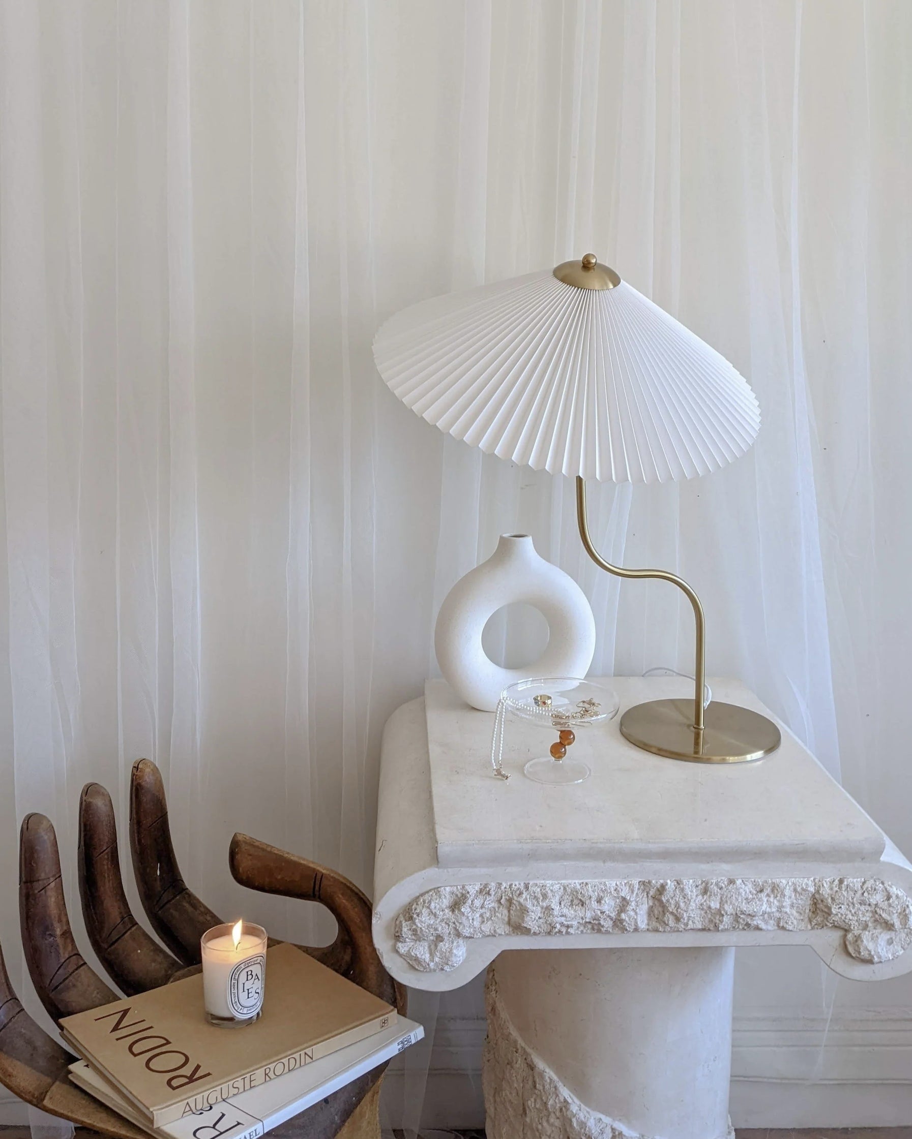 Large Umbrella-Shaped Pleated Lampshade – Vintage Brass Lamp