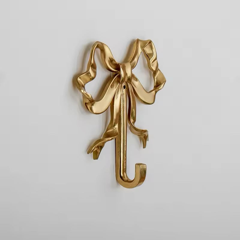 Nordic retro brass bow wall hook with gold finish